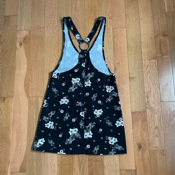 Floral dungaree dress - Picture 5 of 5